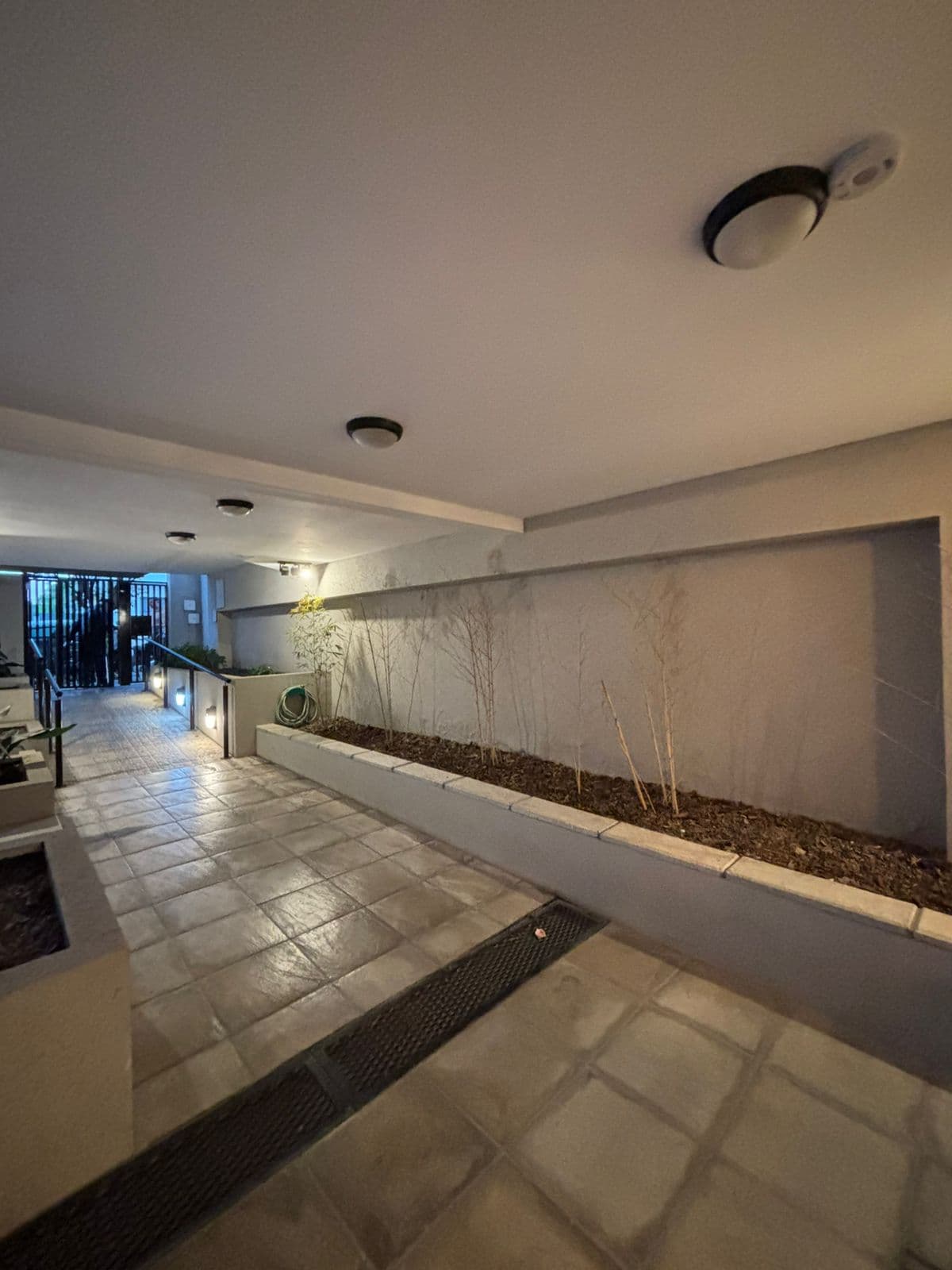 Departamento · Pinto 1000 · Frente