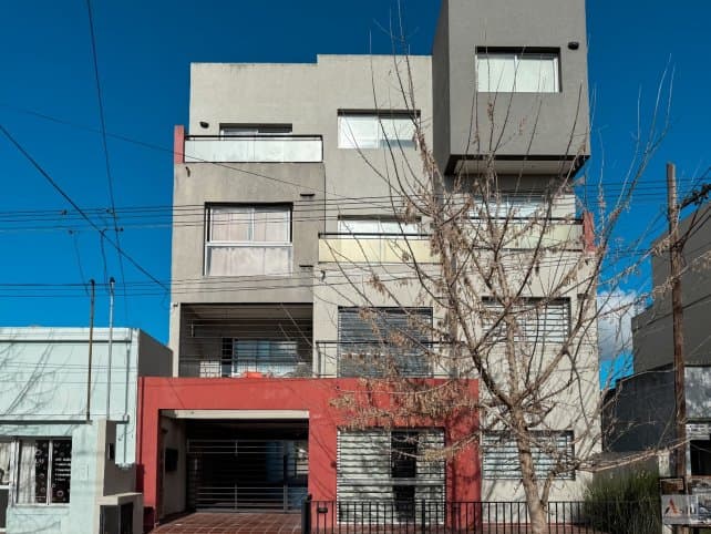 Departamento - Sarmiento 1200